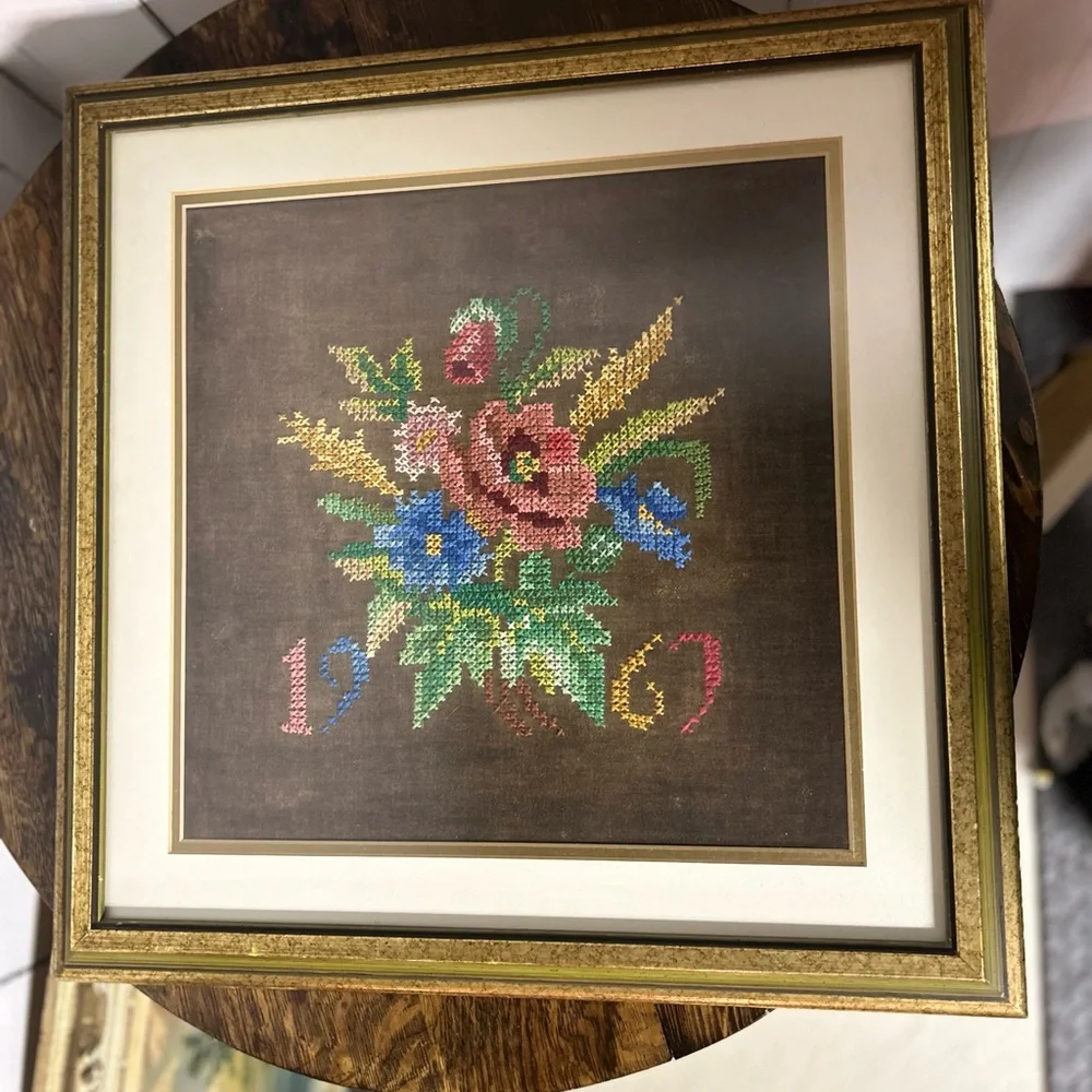 Framed Vintage Floral Cross-Stitch Artwork from 1967 - Picture 6 of 6